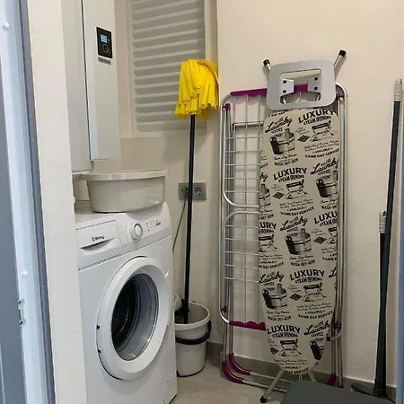 Amalia Delux En * Торрев'єха